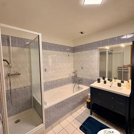 L'ecrin Briard Apartment *